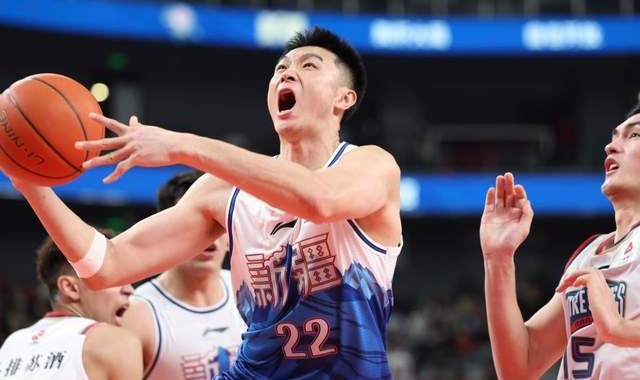 CBA昔日顶级前锋或被新疆男篮放弃，连续三年遭遇重伤太悲催|朱旭航|阿不都沙拉木|齐麟|赛季|合同_新浪体育_新浪新闻